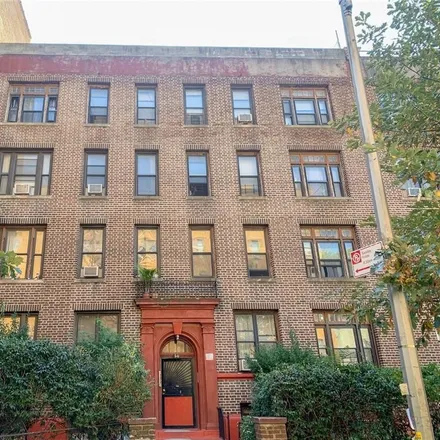 Buy this studio townhouse on 80 Winthrop Street in New York, NY 11225