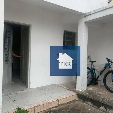 Rent this 2 bed house on Rua Inga in Lauzane Paulista, São Paulo - SP