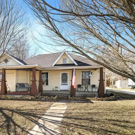 Buy this 3 bed house on 547 North Main Street in Jasper, Jasper County