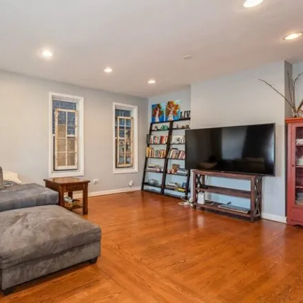 Image 3 - 460 North Noble Street, Chicago, IL 60642, USA - House for sale