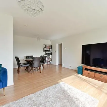 Buy this 2 bed apartment on Trafalgar House in 66 Worple Road, London