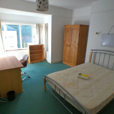 Image 6 - 87 St Davids Hill, Exeter, EX4 4DY, United Kingdom - Apartment for rent