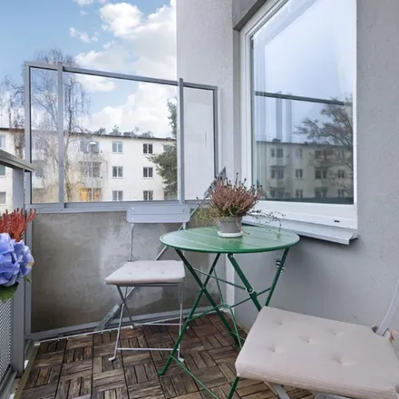 Rent this 3 bed apartment on Klockhammarsgränd 2 in 124 70 Stockholm, Sweden