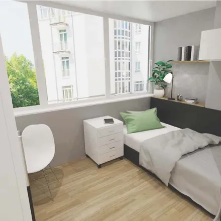 Rent this 1 bed apartment on Platanenweg 29 in 53225 Bonn, Germany