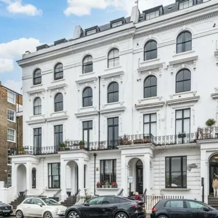Rent this studio apartment on 30 Bridstow Place in London, W2 5BH