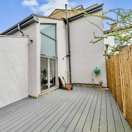 Image 9 - 35 Stanford Road, London, N11 3HY, United Kingdom - Duplex for rent