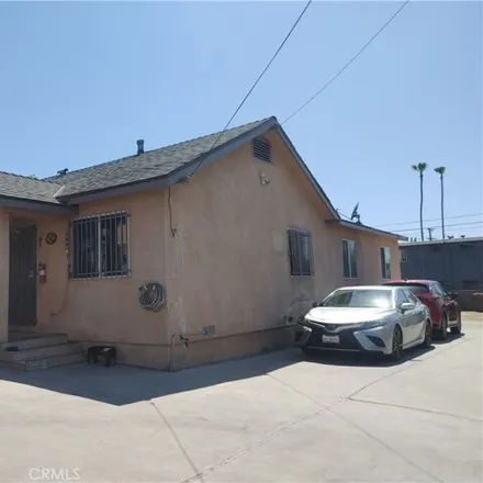 Image 9 - 11723 Berendo Ave, Los Angeles, California, 90044 - House for sale