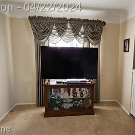 Image 6 - Dearborn Heights, MI - House for sale