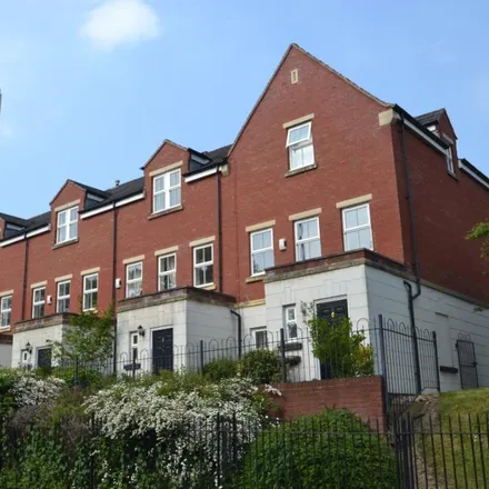 Rent this 1 bed room on 1 Harehills Lane in Leeds, LS7 4SZ