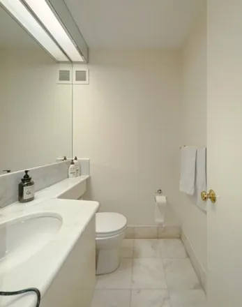 Image 7 - 45 East 80th Street, New York, NY 10028, USA - Condo for rent