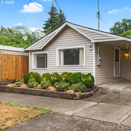 Image 2 - 1103 Polk Street, Oregon City, OR 97045, USA - House for sale