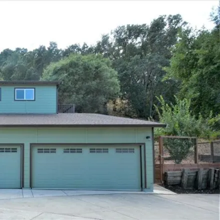 Image 1 - 235 Lindsey Drive, Martinez, CA 94553, USA - House for sale