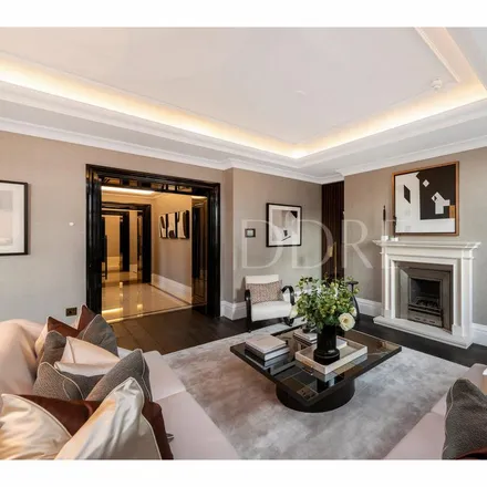 Image 2 - The Old War Office, 57 Whitehall Place, Westminster, London, SW1A 2HD, United Kingdom - Apartment for rent