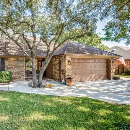 Buy this 3 bed house on 324 Cindy Court in Keller, TX 76248