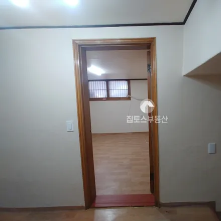 Image 3 - 서울특별시 강남구 논현동 136-18 - Apartment for rent