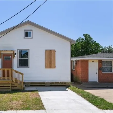 Buy this 4 bed house on 1835 Saint Ferdinand Street in Faubourg Marigny, New Orleans