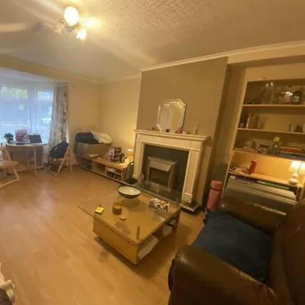 Image 4 - Poole Crescent, Metchley, B17 0PB, United Kingdom - House for rent