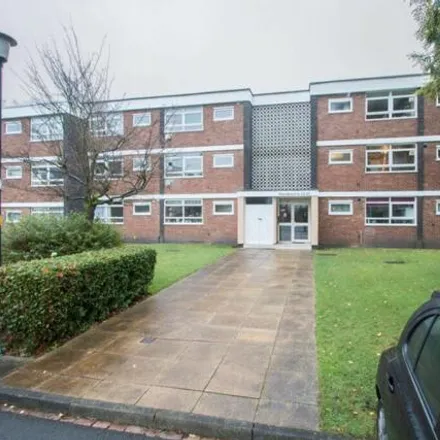 Image 1 - Priory School, Sir Harry's Road, Park Central, B15 2UR, United Kingdom - Apartment for rent