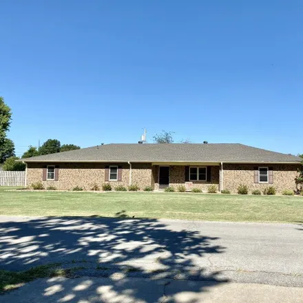 Image 1 - 400 Northwest Lawrence Street, Hoxie, Lawrence County, AR 72433, USA - House for sale