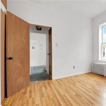 Image 6 - 695 Meeker Ave, Brooklyn, New York, 11222 - House for sale