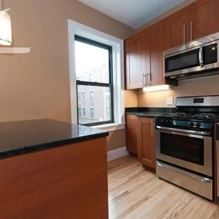 Image 2 - 6 Lothian Road, Boston, MA 02135, USA - Apartment for rent