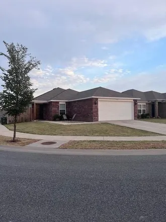 Image 1 - 1322 South Scissortail Lane, Fayetteville, AR 72701, USA - House for sale