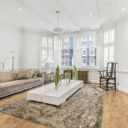 Rent this 3 bed apartment on Gardnor Mansions in Yorkshire Grey Place, London