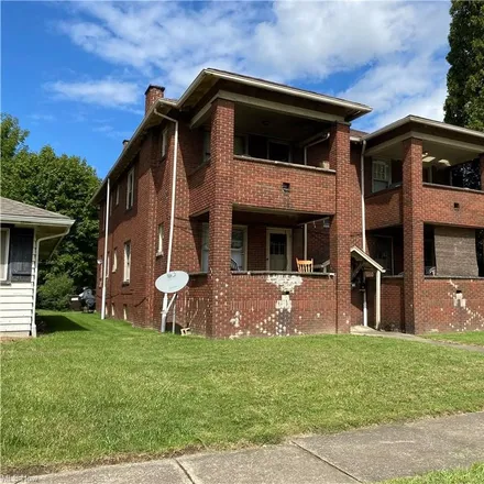 Image 1 - 840 West Indianola Avenue, Fosterville, Youngstown, OH 44511, USA - Duplex for sale