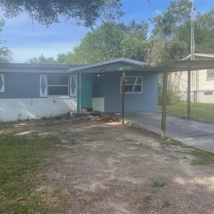 Rent this 3 bed house on 32 West Murry Street in Citrus County, FL 34465