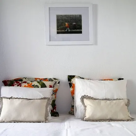 Rent this 2 bed apartment on Rua da Porta de Portugal in 8600-727 Lagos, Portugal