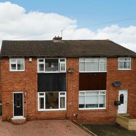 Buy this 4 bed duplex on St Andrew's Close in Farsley, LS13 1JE
