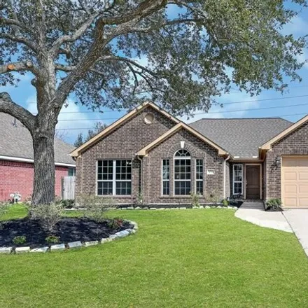 Rent this 4 bed house on 1035 East Hampton Drive in Pearland, TX 77584