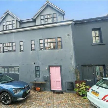 Buy this 4 bed townhouse on Burger Off in 52 Brunswick Street West, Brighton