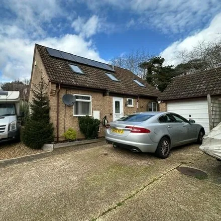 Image 3 - 24 The Columbine, Norwich, NR5 9NP, United Kingdom - House for sale