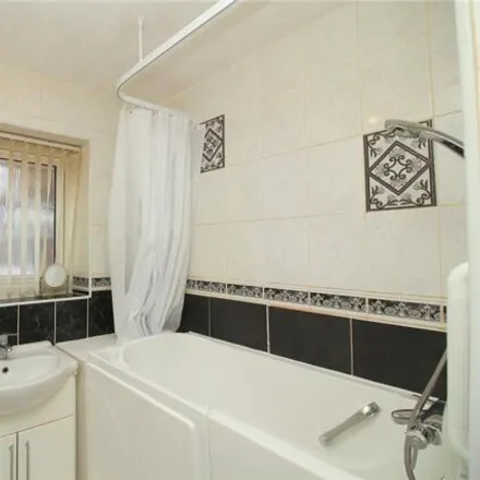 Image 9 - Westwood Close, Sefton, PR8 6UD, United Kingdom - House for sale