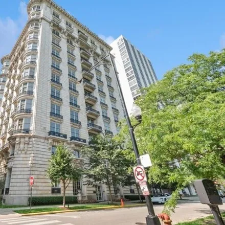 Buy this 3 bed condo on 1550 North State Parkway in Chicago, IL 60610