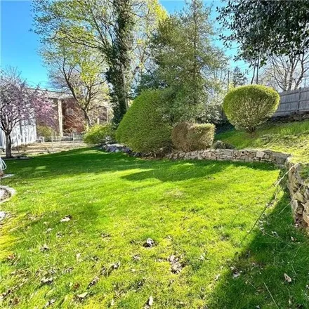 Image 7 - 2 Kathy Lane, Village of Scarsdale, NY 10583, USA - House for sale