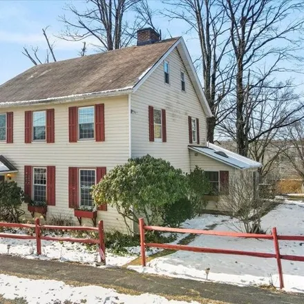 Buy this 3 bed house on 27 Old Wayne Street in Bethany, Wayne County