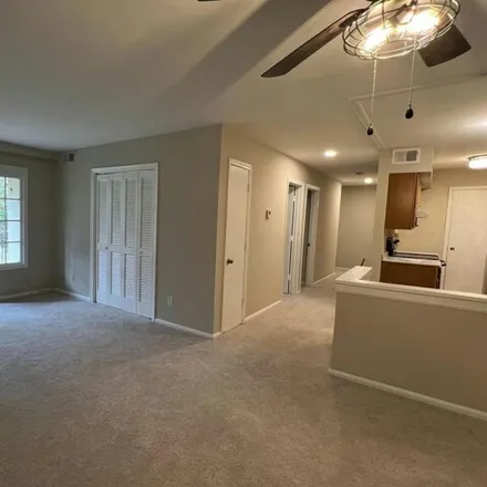 Buy this 3 bed condo on 5805 Cambridge Drive in West Springfield, Fairfax County