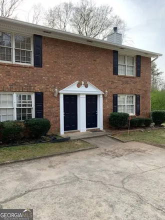 Rent this 2 bed house on Boise Cascade in 8 Mount Moriah Road, Auburn