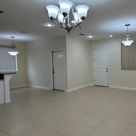Image 4 - 3094 San Miguel Circle, Brownsville, TX 78521, USA - House for rent
