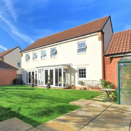 Buy this 5 bed house on 17 Wild Flower Road in Thornbury, BS35 1BN