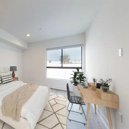 Rent this 1 bed room on 807 North Hudson Avenue in Los Angeles, CA 90038