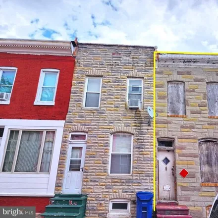 Buy this studio townhouse on 1719 North Durham Street in Baltimore, MD 21213