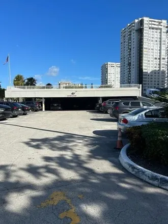 Image 2 - Plaza Del Prado Condominium Association Inc, 18071 Biscayne Boulevard, Aventura, FL 33160, USA - Condo for sale