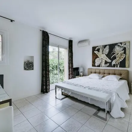 Rent this 4 bed apartment on Allée du Parc Springland in 06407 Cannes, France