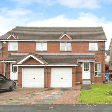 Buy this 3 bed duplex on Elm Way in Cambuslang, G72 7GN