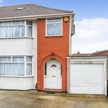 Image 1 - Turner Road, Mollison Way, South Stanmore, London, HA8 5QY, United Kingdom - Duplex for sale
