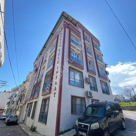 Rent this 2 bed apartment on 9020. Sokak in 35160 Karabağlar, Turkey