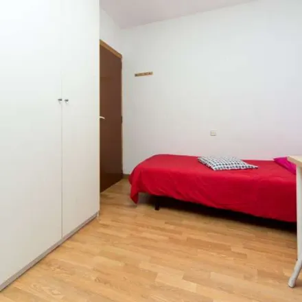 Image 1 - Calle de Juanelo, 23, 28012 Madrid, Spain - Apartment for rent